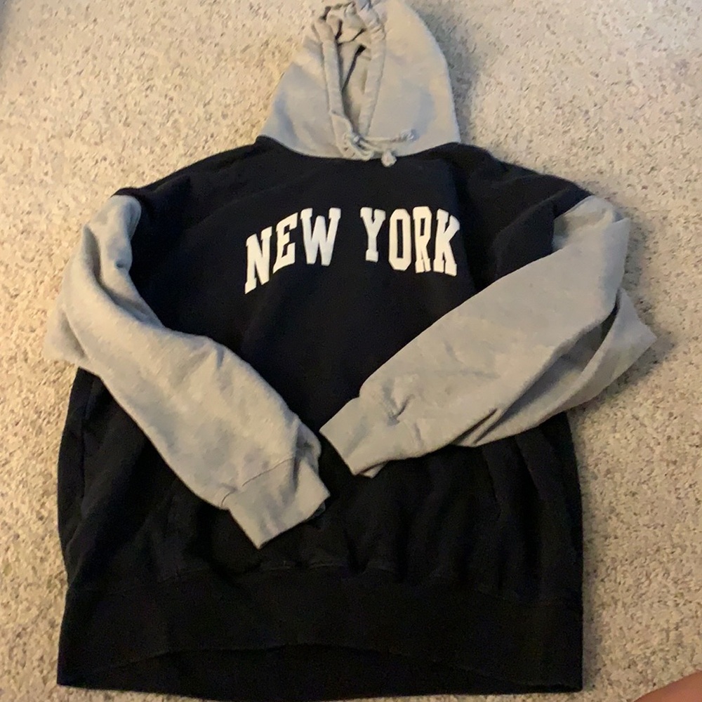 RARE BRANDY MELVILLE HOODIE